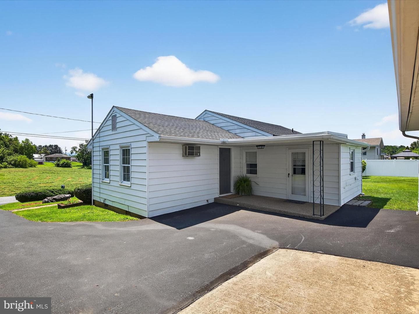 46 Leven Road photo 6