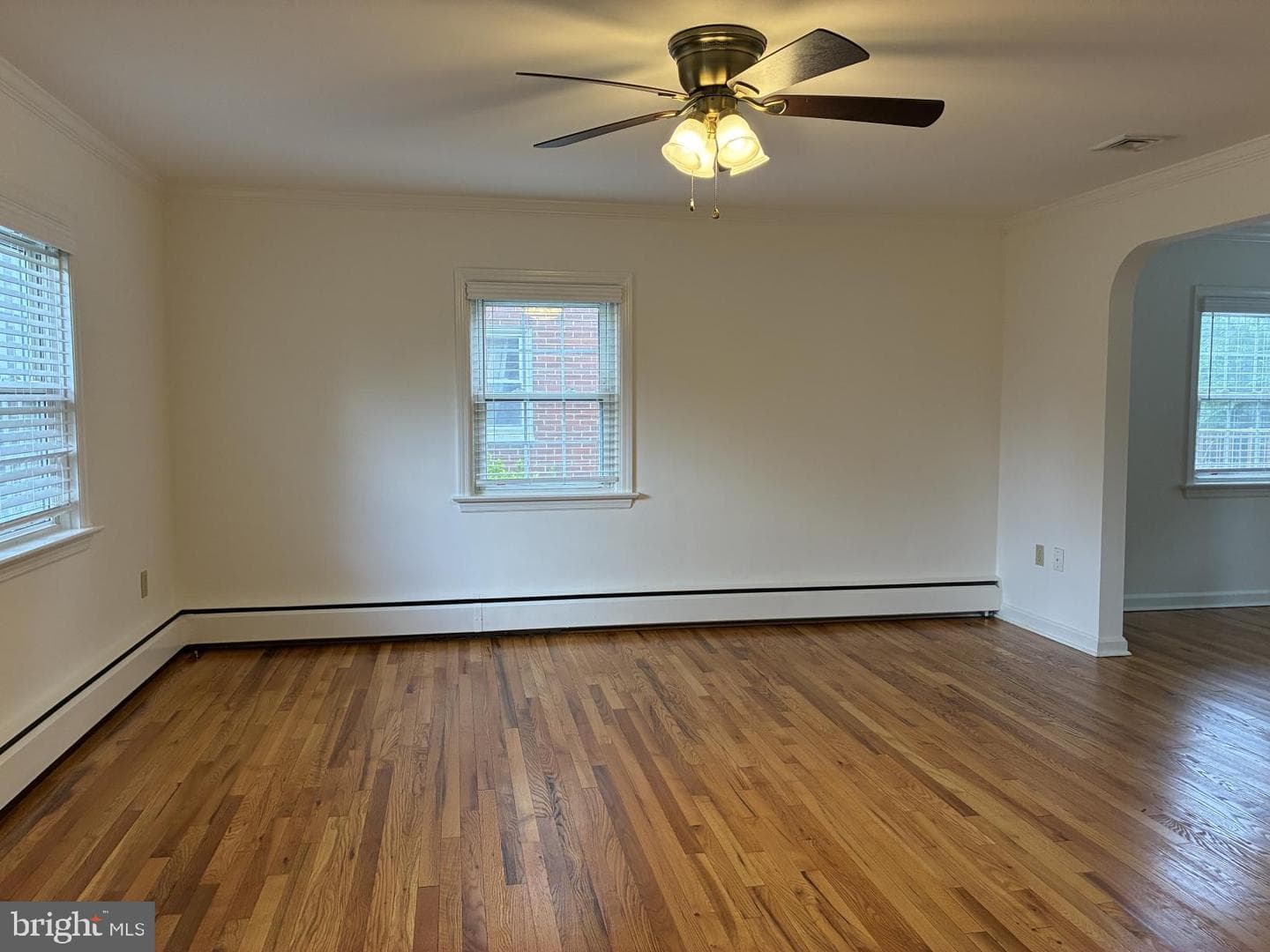 1025 Edgemoor Court photo 8
