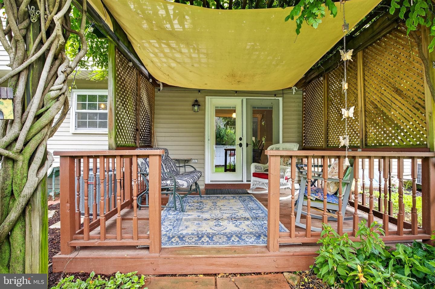 104 Chelmsford Drive photo 3