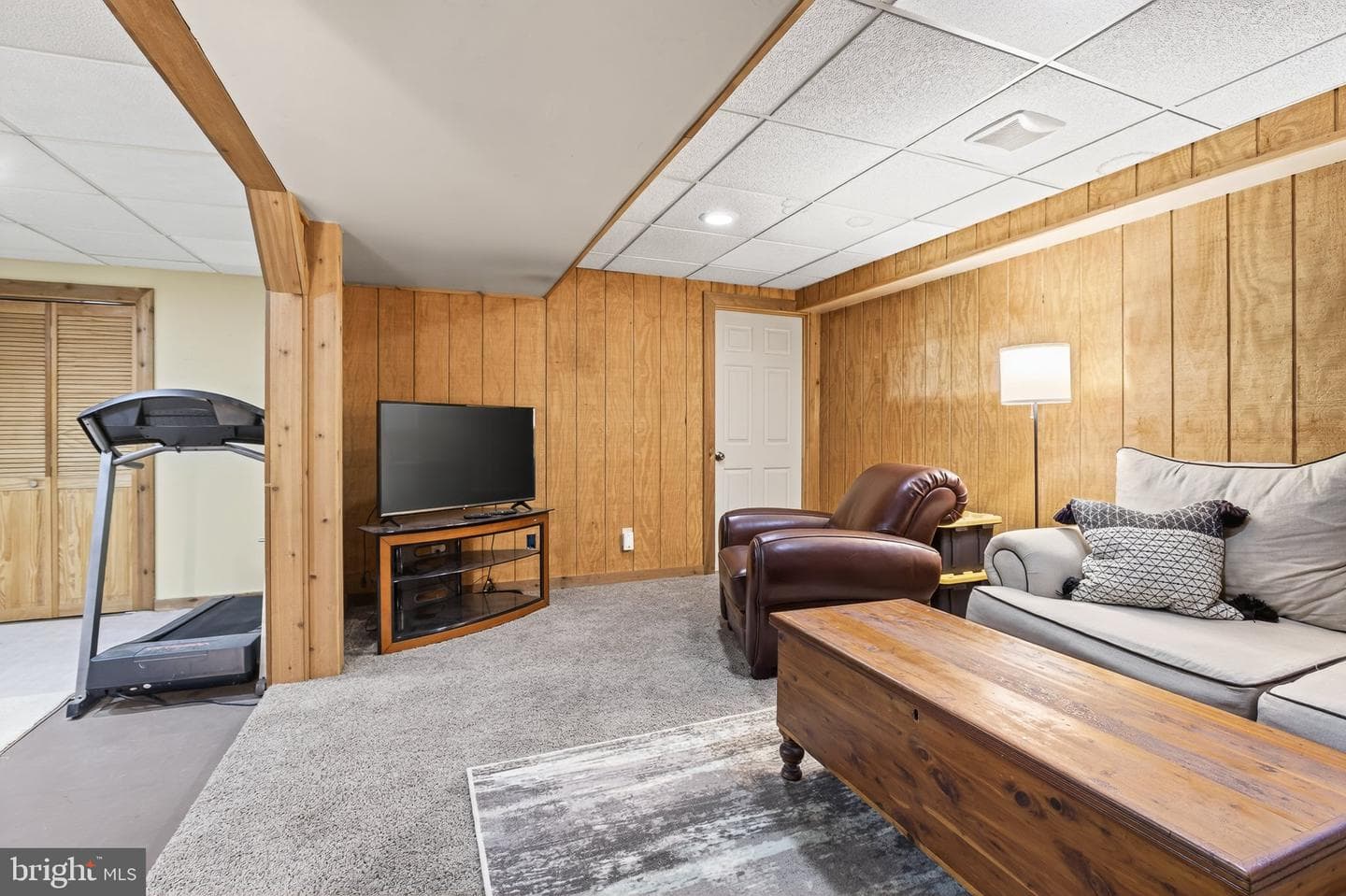 104 Chelmsford Drive photo 31