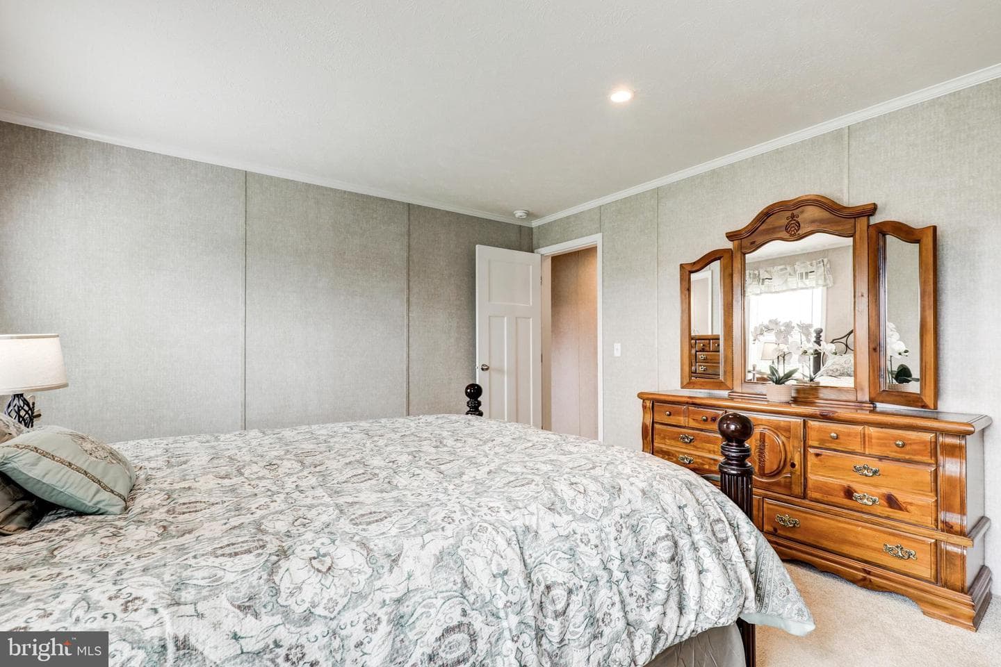 40 Kimberly Avenue photo 20