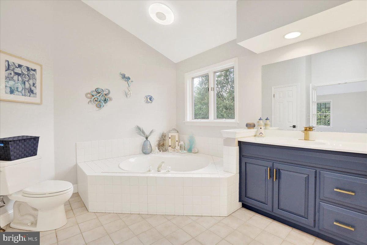 403 Carter Moir Drive photo 30