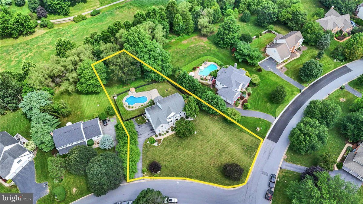 403 Carter Moir Drive photo 44