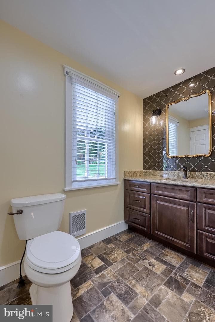 161 Strasburg Pike photo 71