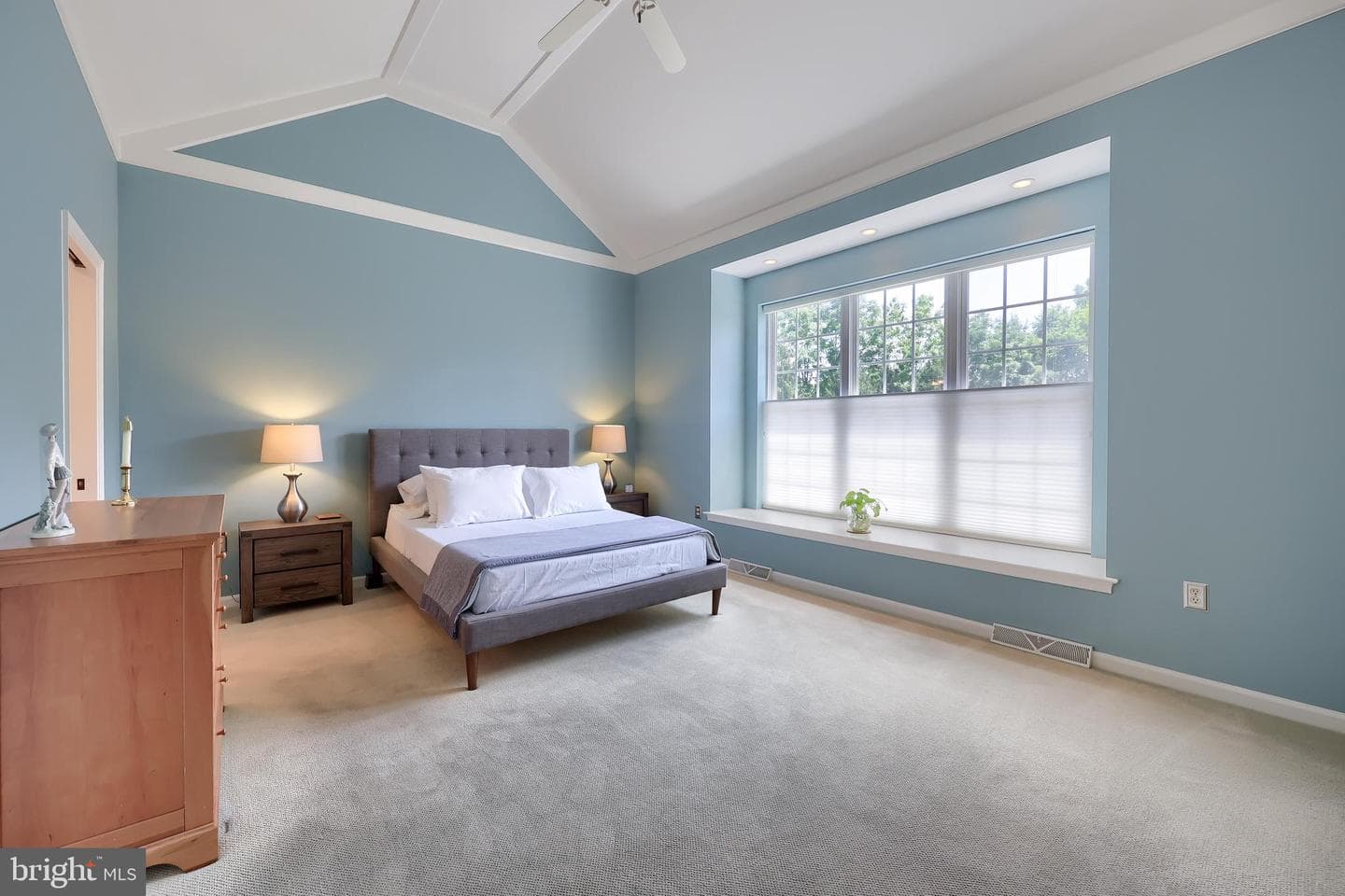 1834 Serene Way photo 18