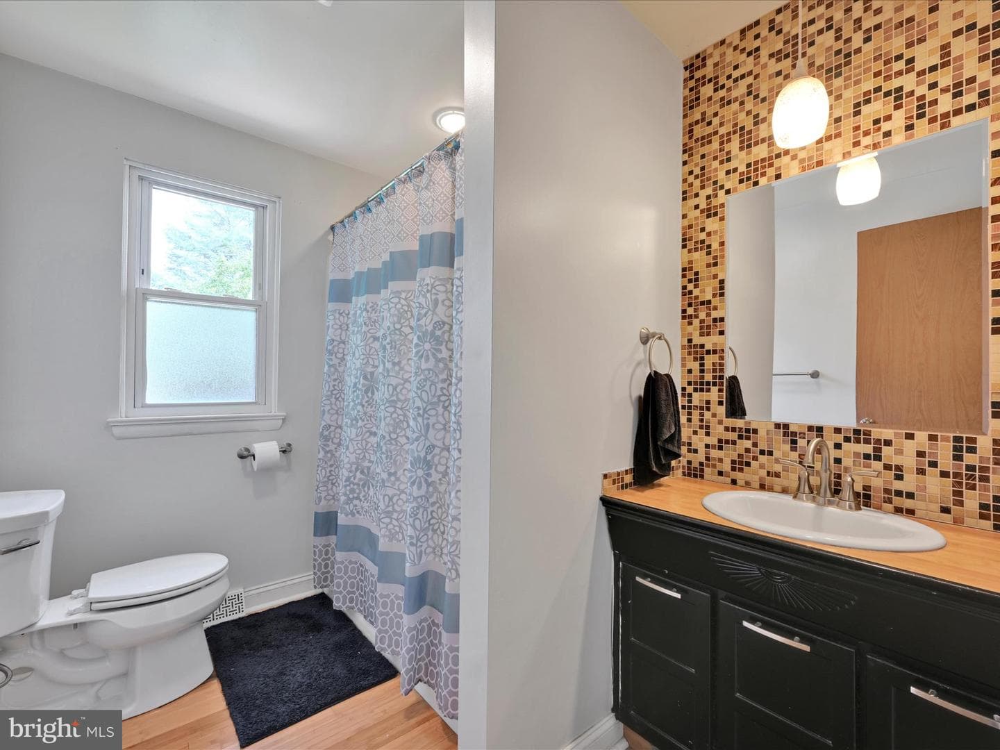 6075 Geneva Drive photo 22