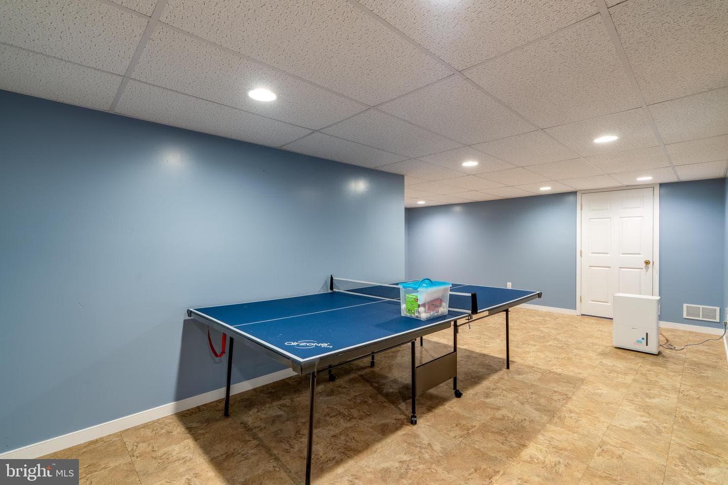 280 Greystone Lane photo 30