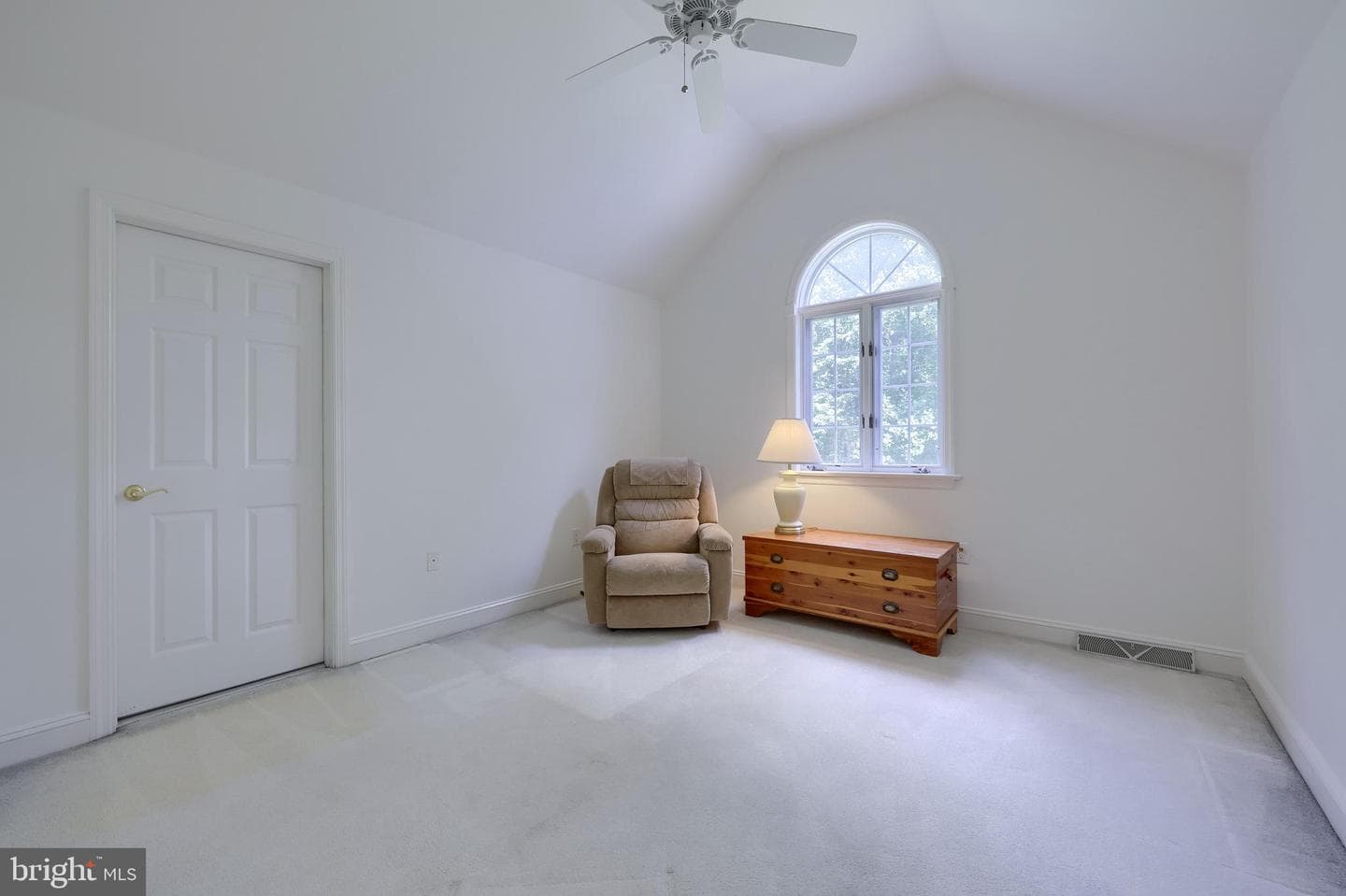 71 Deerfield Drive photo 32