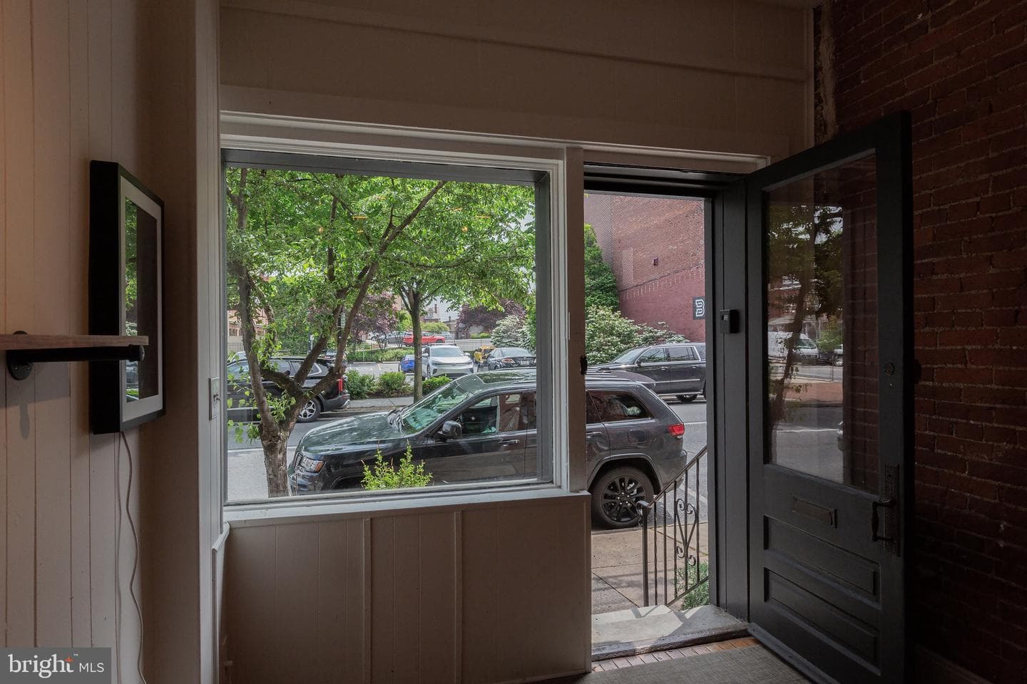 354 N Queen Street photo 6