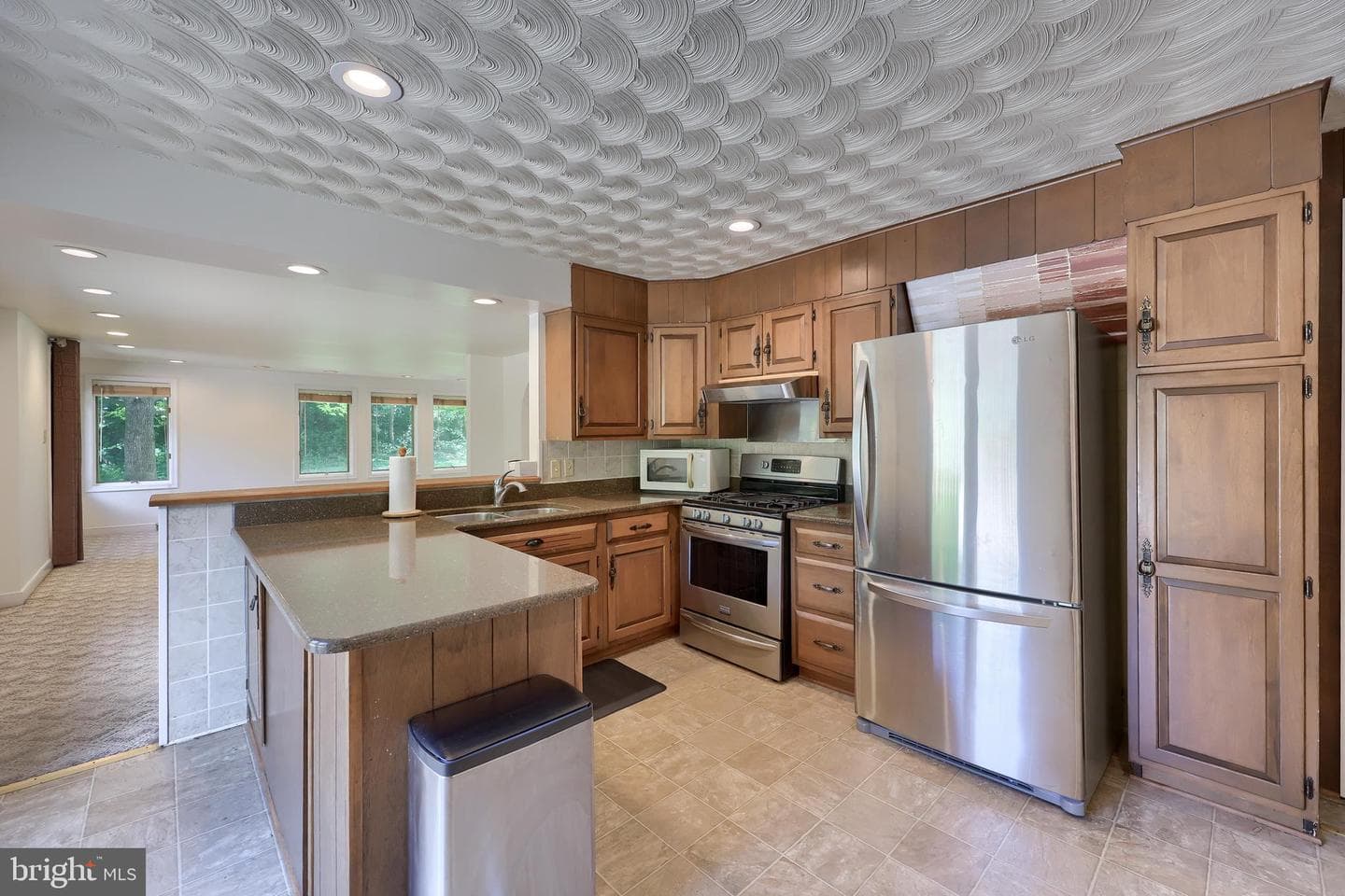 1075 Richmond Road photo 18