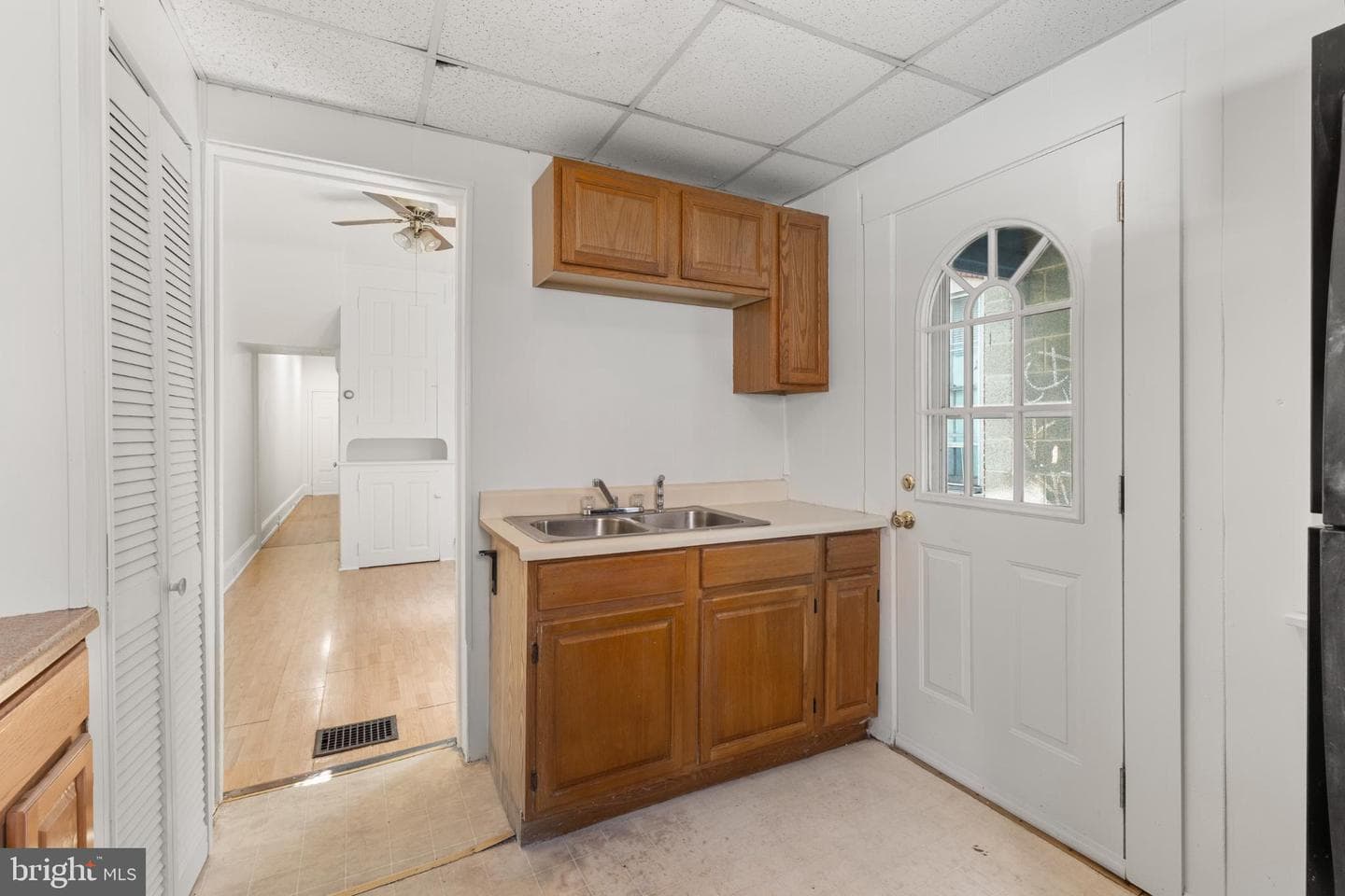 475 Locust Street photo 13