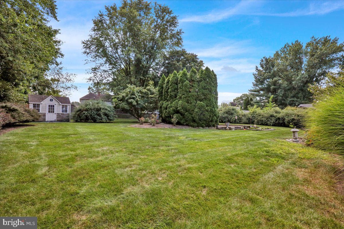 161 N Church Street photo 29