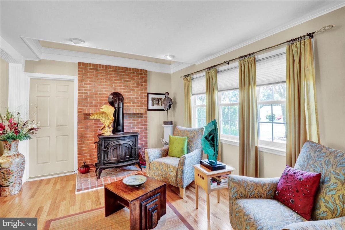 161 N Church Street photo 9