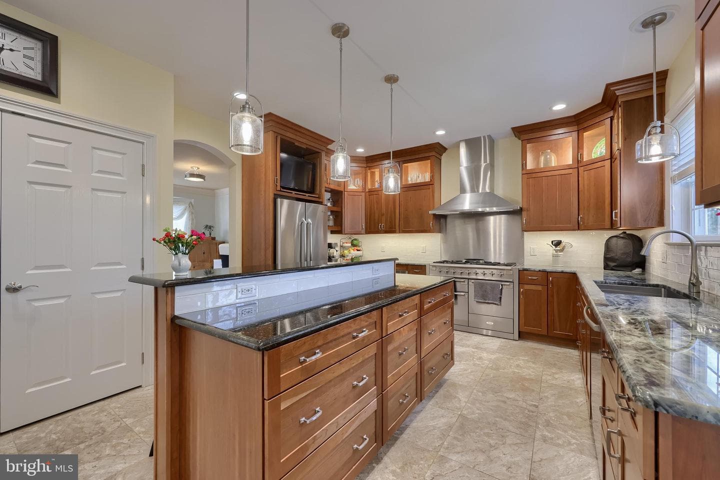 391 Ecker Drive photo 13
