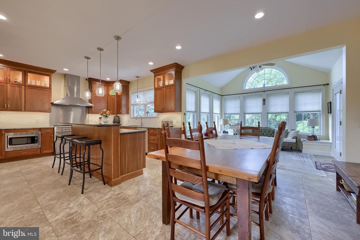 391 Ecker Drive photo 18
