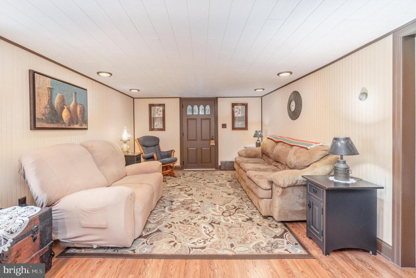 658 Martic Heights Drive photo 3