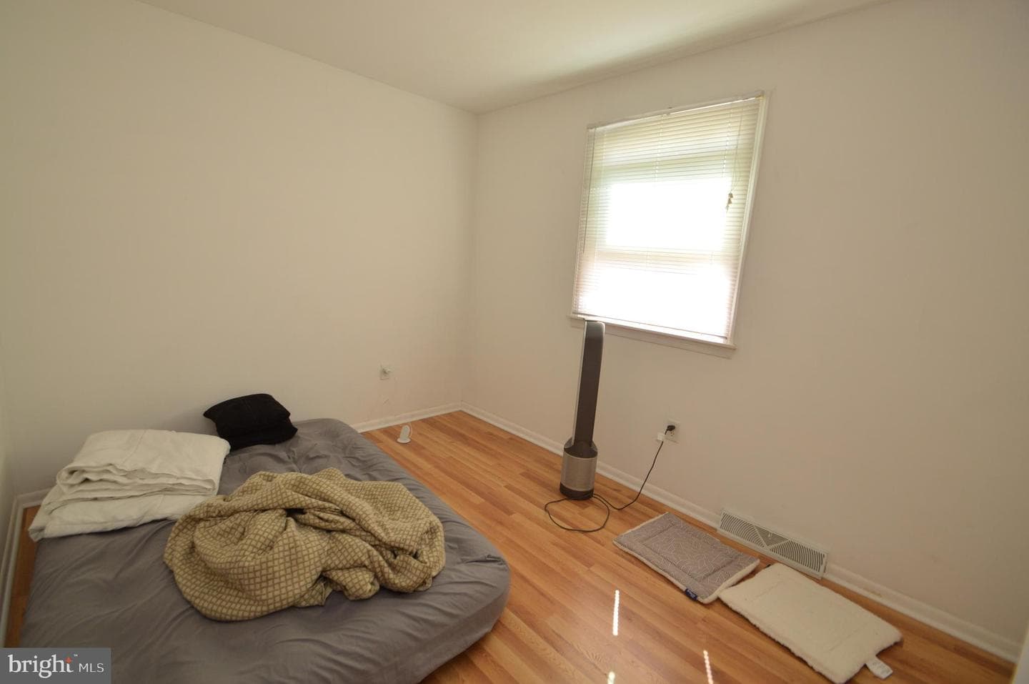 373 Primrose Lane photo 11