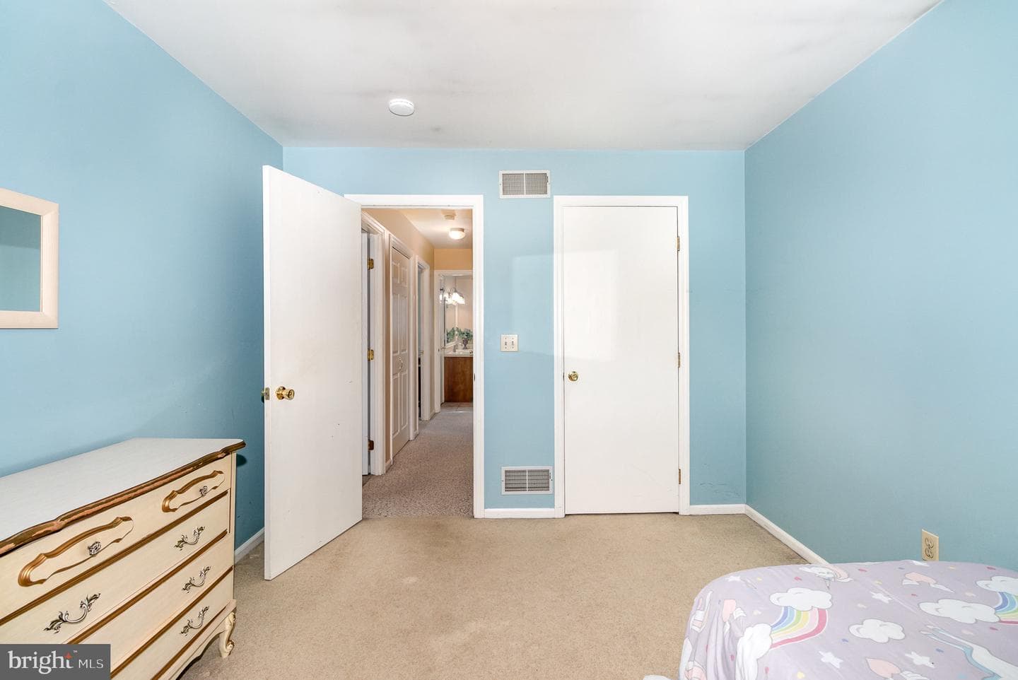 49 W Lexington Road photo 18