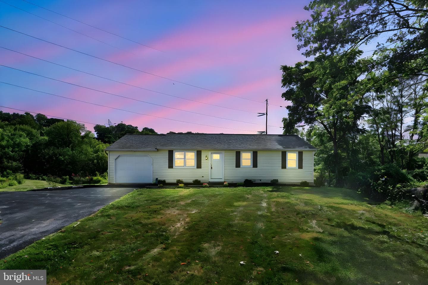 132 Stone House Lane photo 2