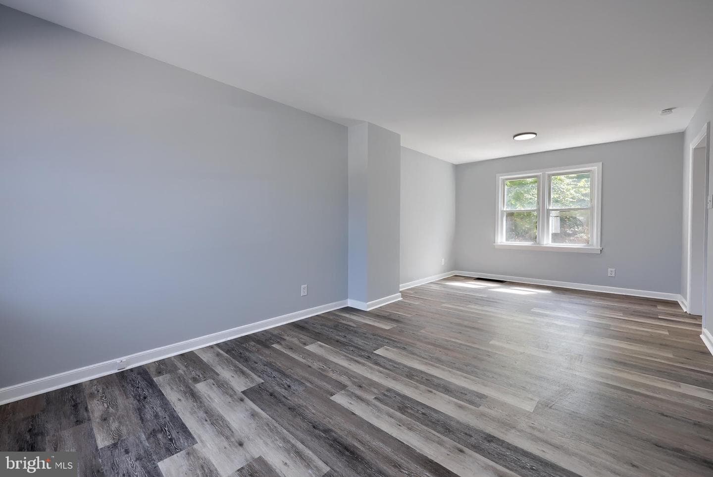 335 Lincoln Avenue photo 10