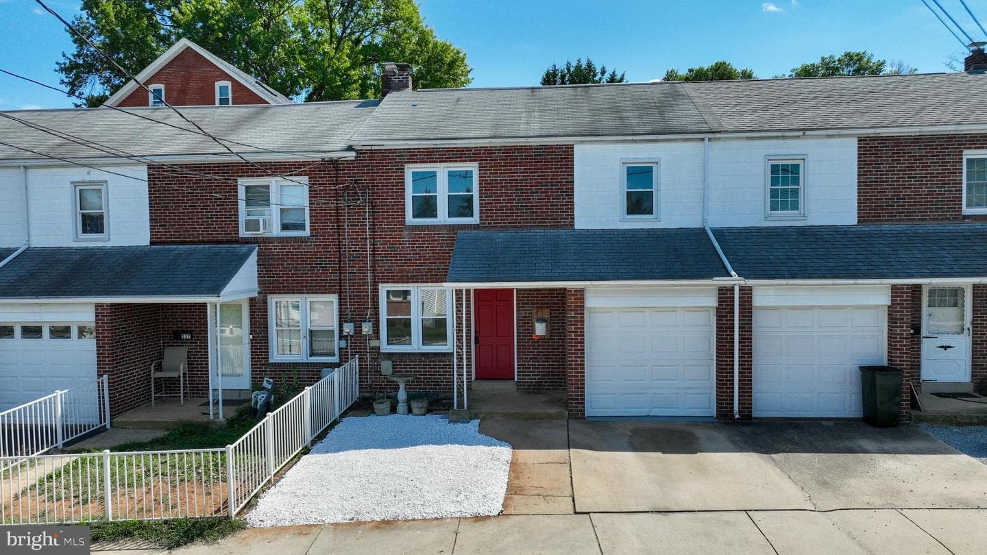 335 Lincoln Avenue photo 31
