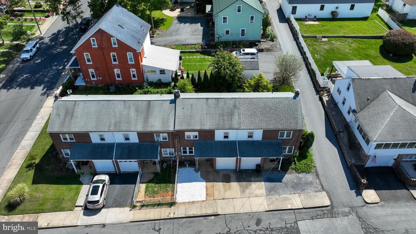 335 Lincoln Avenue photo 32