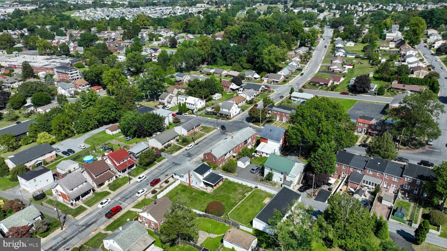 335 Lincoln Avenue photo 41