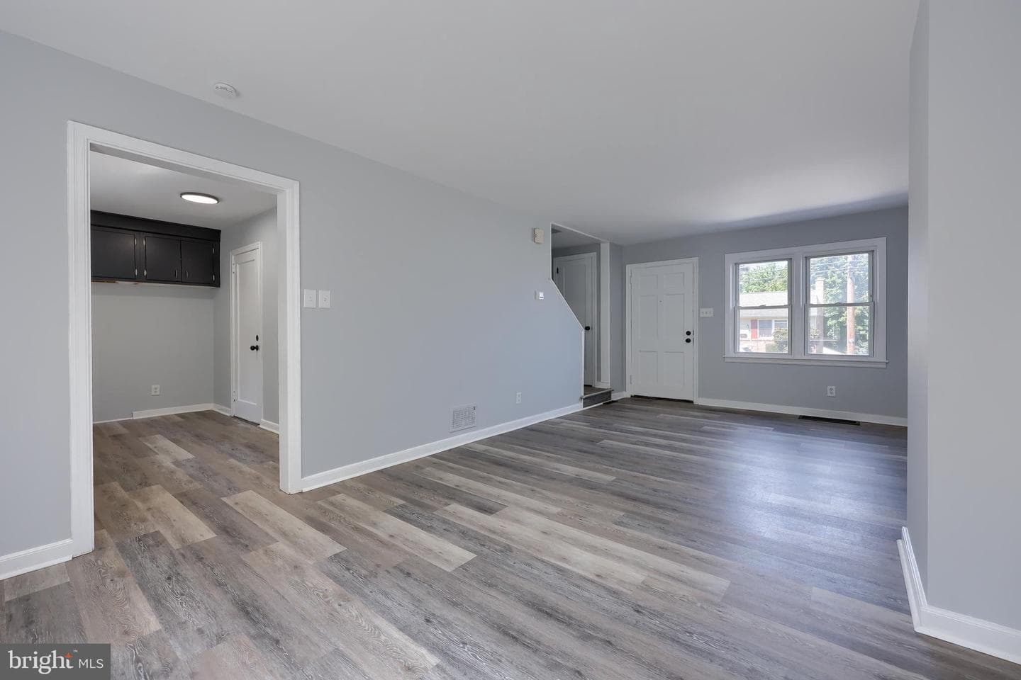 335 Lincoln Avenue photo 8