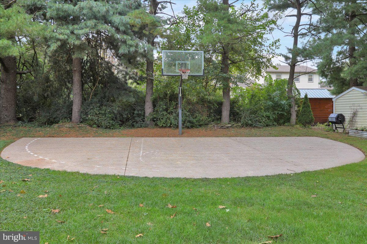 561 Millcross Road photo 44