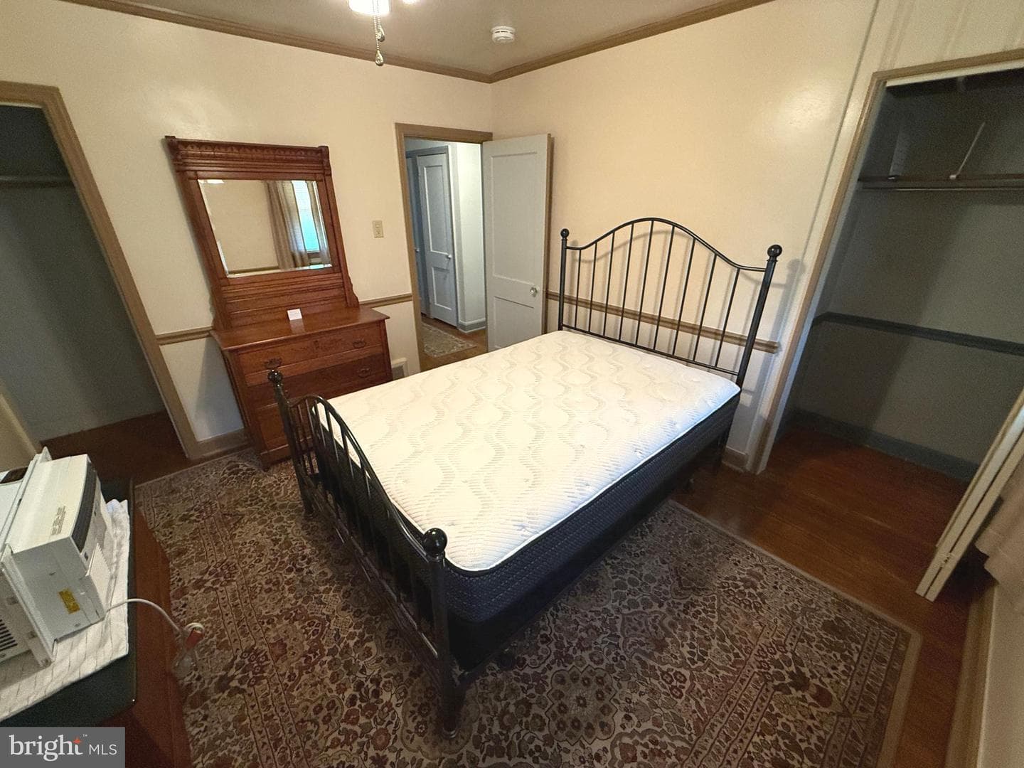 549 E Frederick Street photo 24