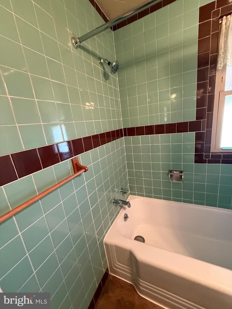 549 E Frederick Street photo 30