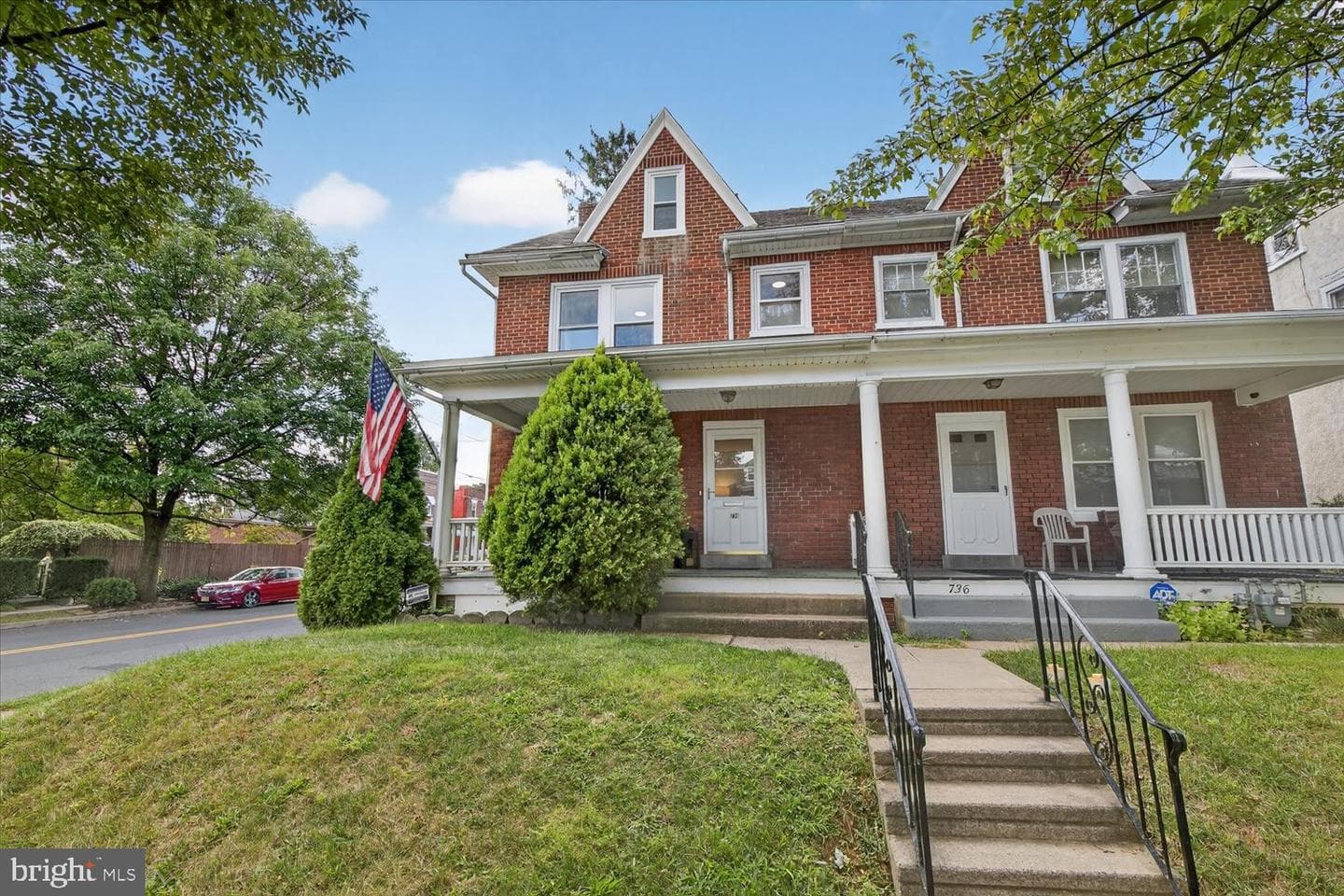 734 N Reservoir Street photo 4