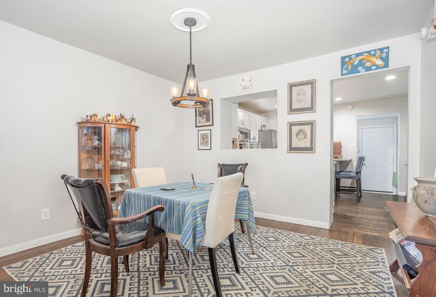 77 Petersburg Road photo 8