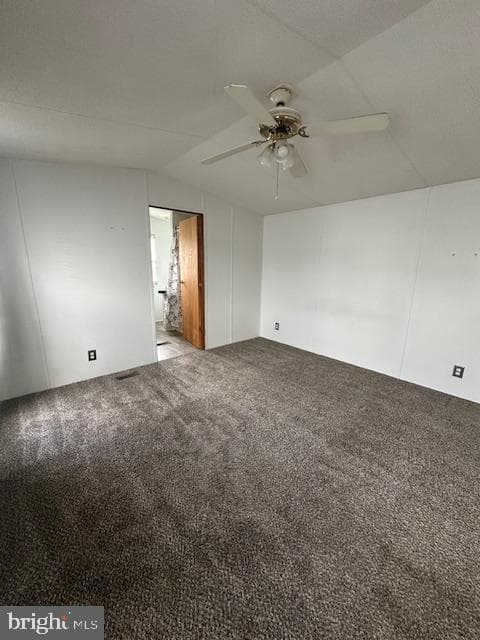556 Holly Drive photo 11