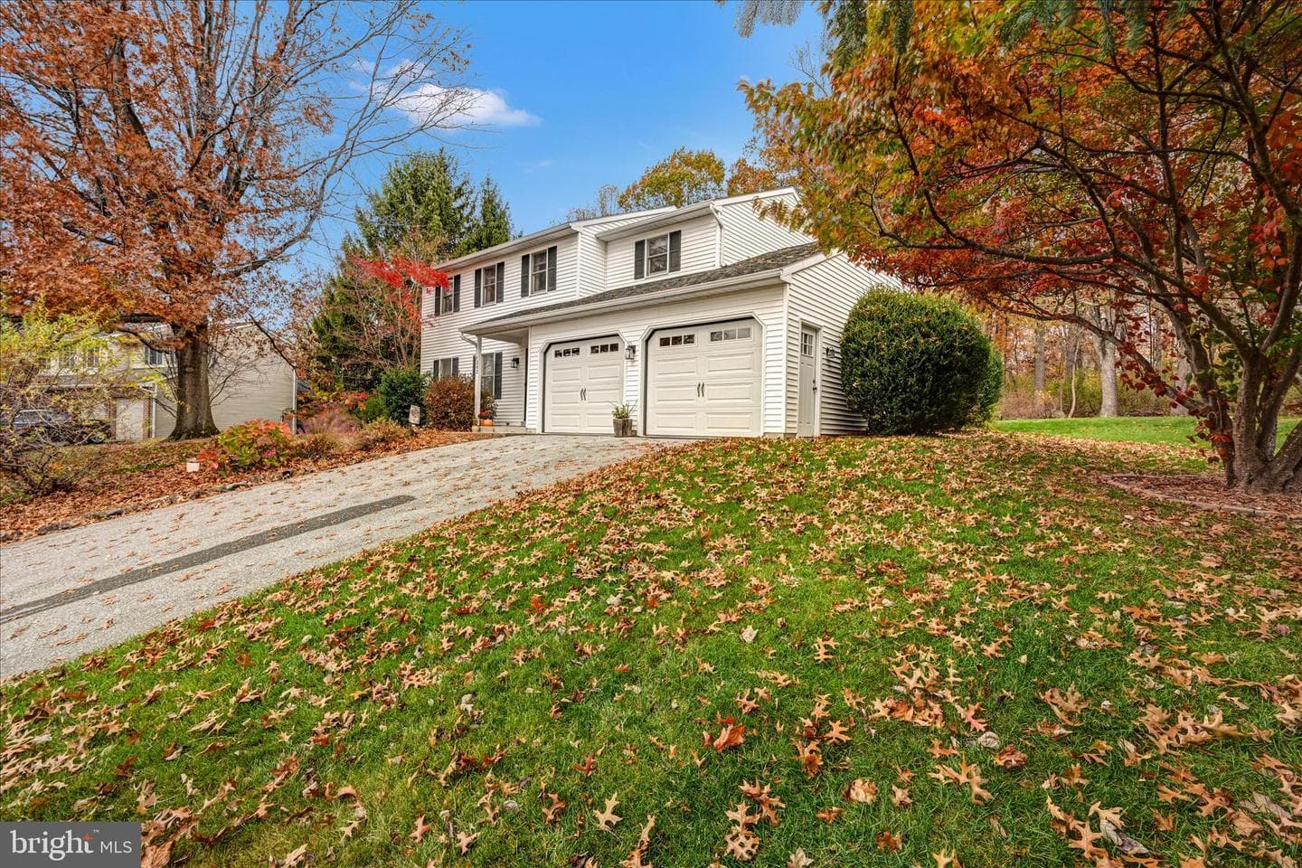 242 Persimmon Lane photo 4