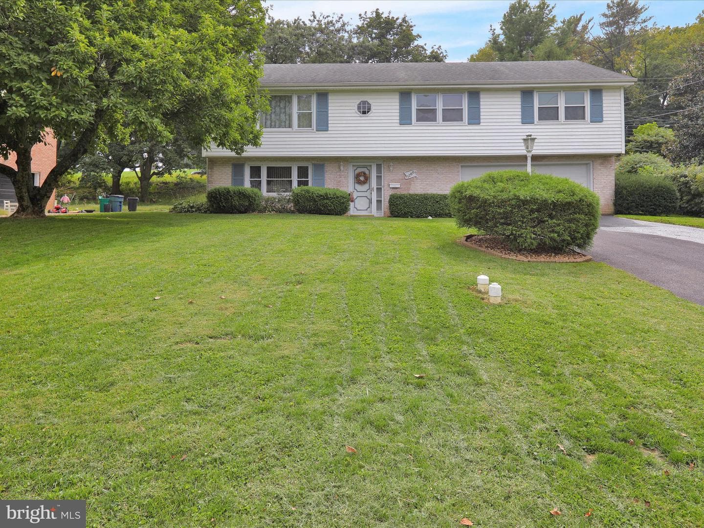 1266 Wilson Avenue photo 40