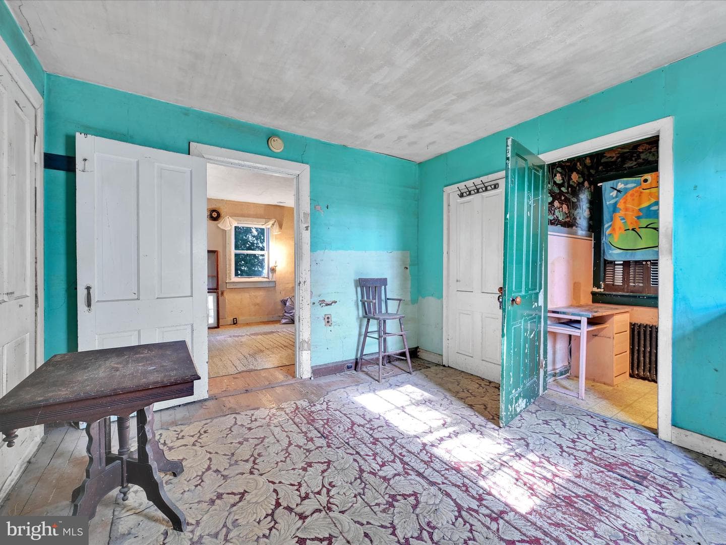 2496 River Road photo 23