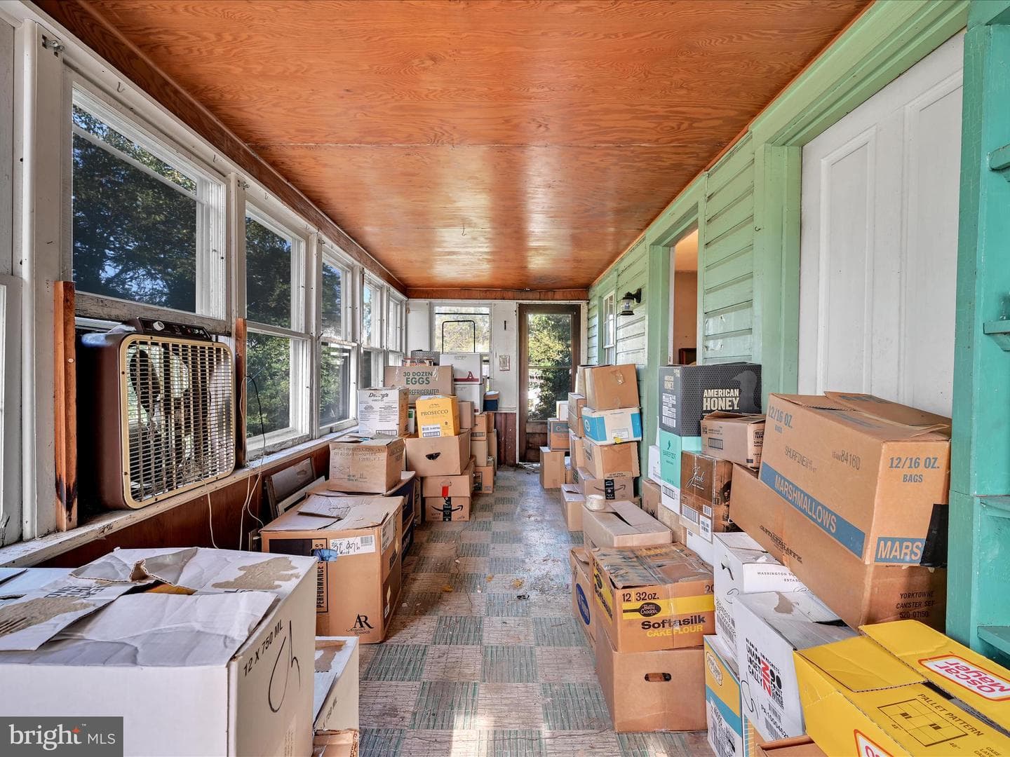 2496 River Road photo 29