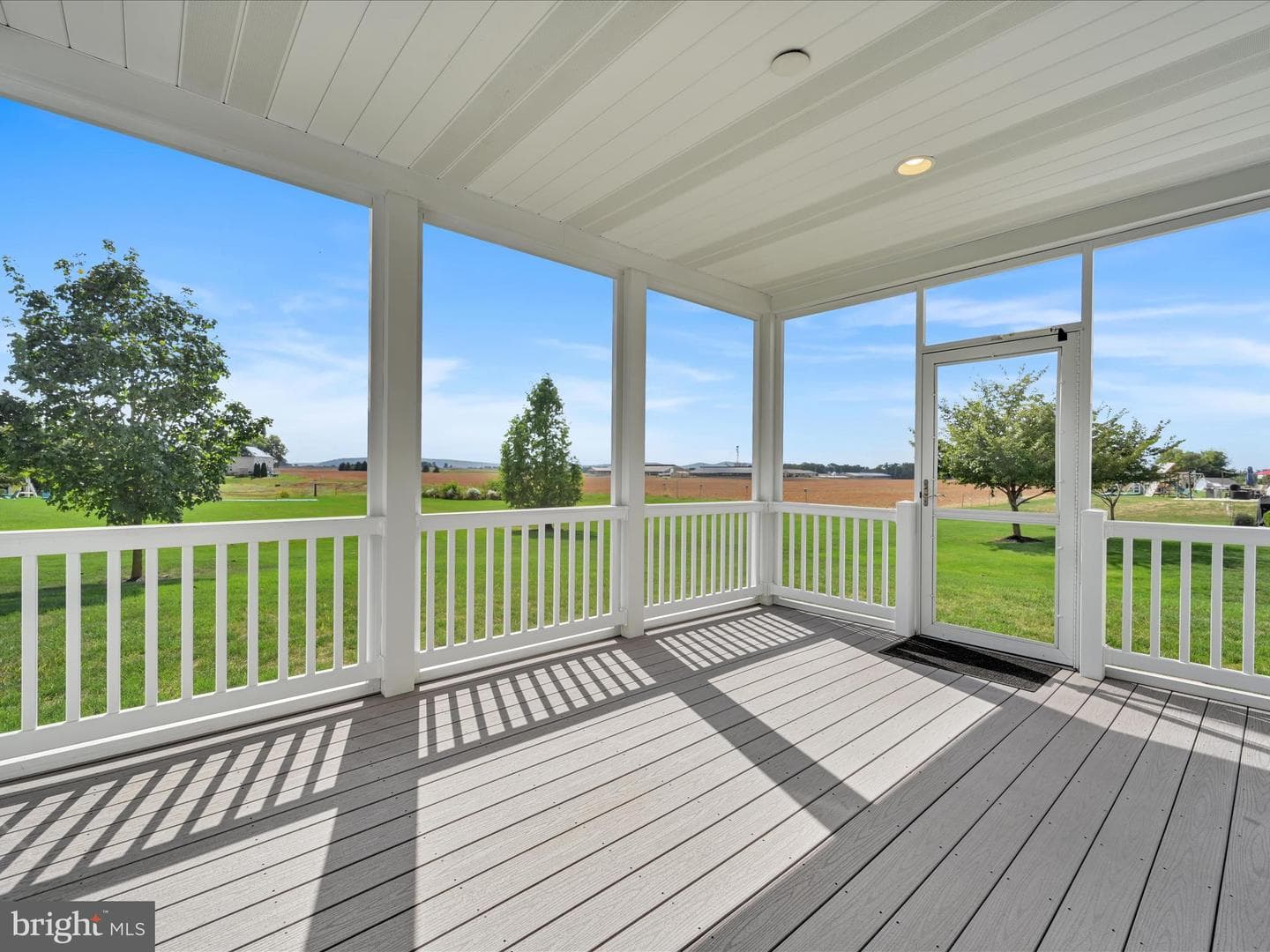 641 Skyler Drive photo 43