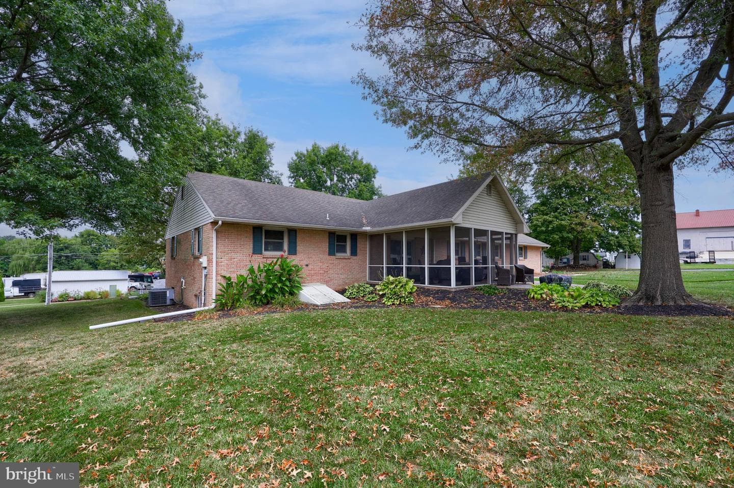 310 W Lexington Road photo 37