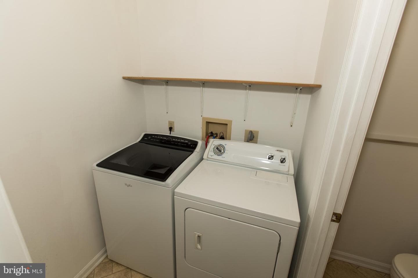 113 Sherfield Court photo 10