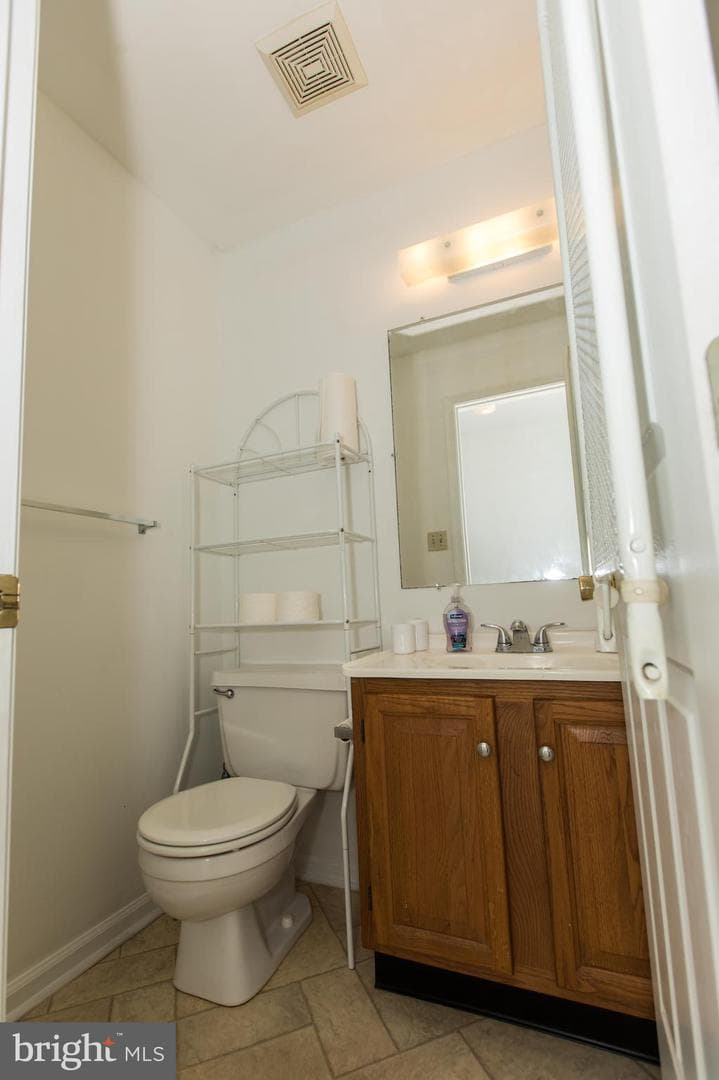 113 Sherfield Court photo 12
