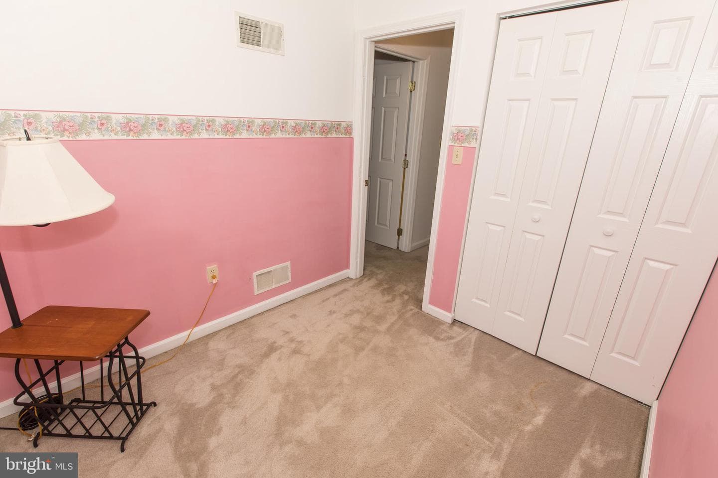 113 Sherfield Court photo 23