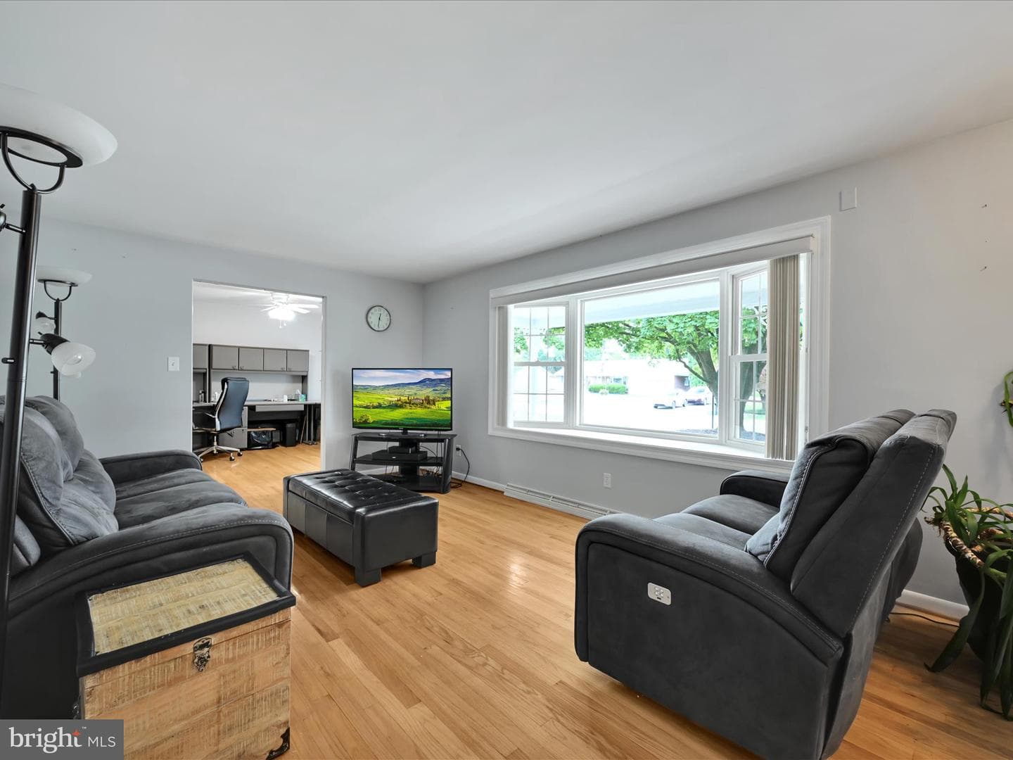 125 Corry Avenue photo 8