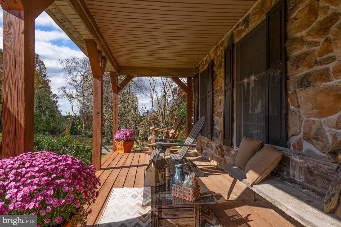 15 Phillip Drive photo 4