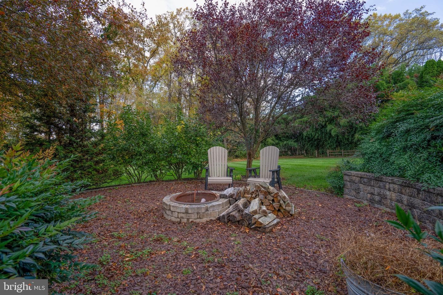 15 Phillip Drive photo 43