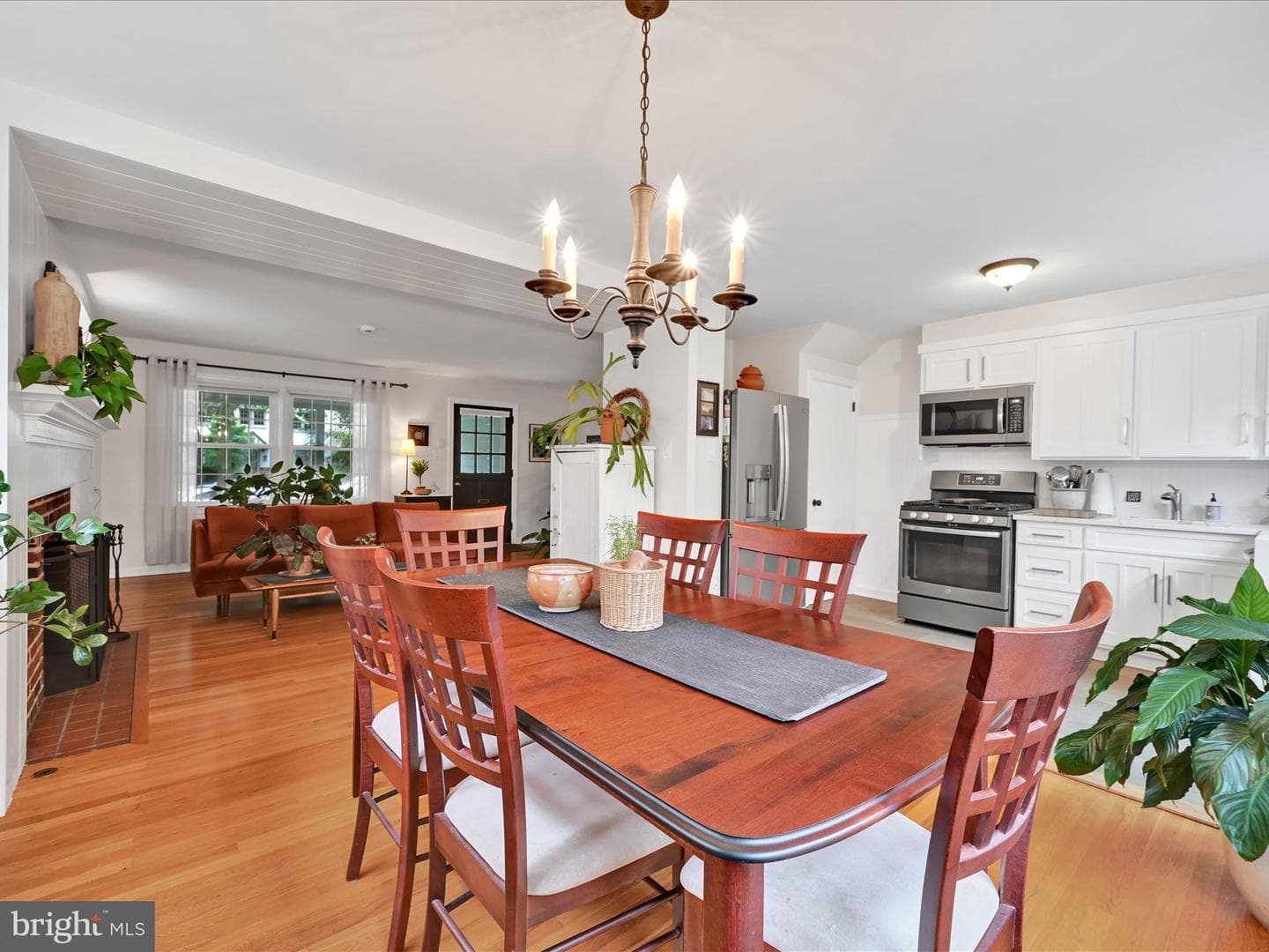 730 State Street photo 7