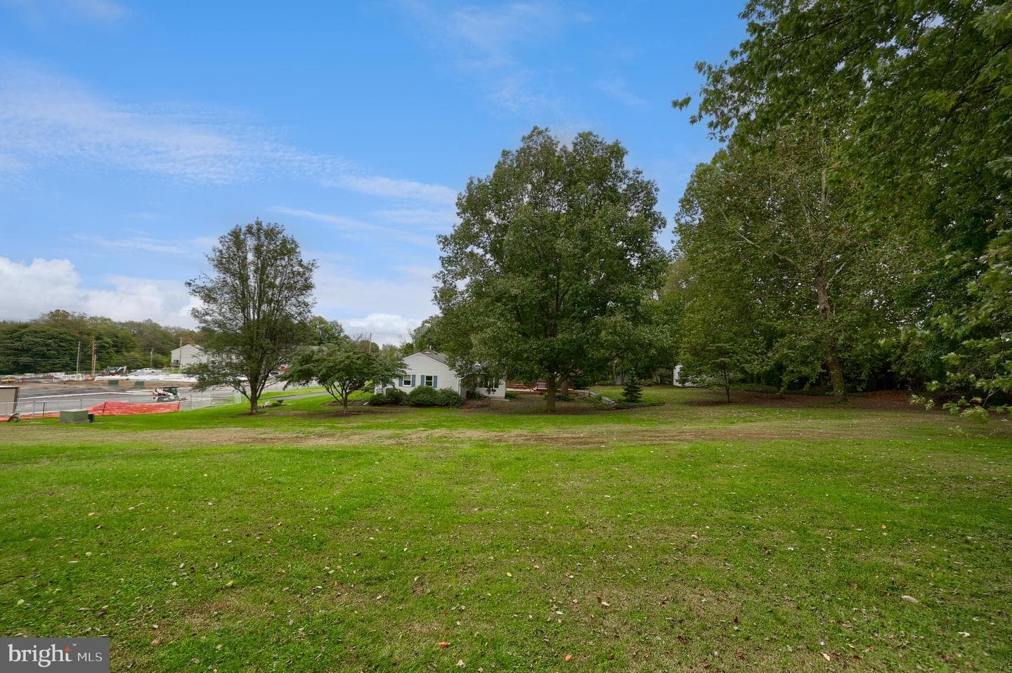 2435 Honeysuckle Lane photo 43