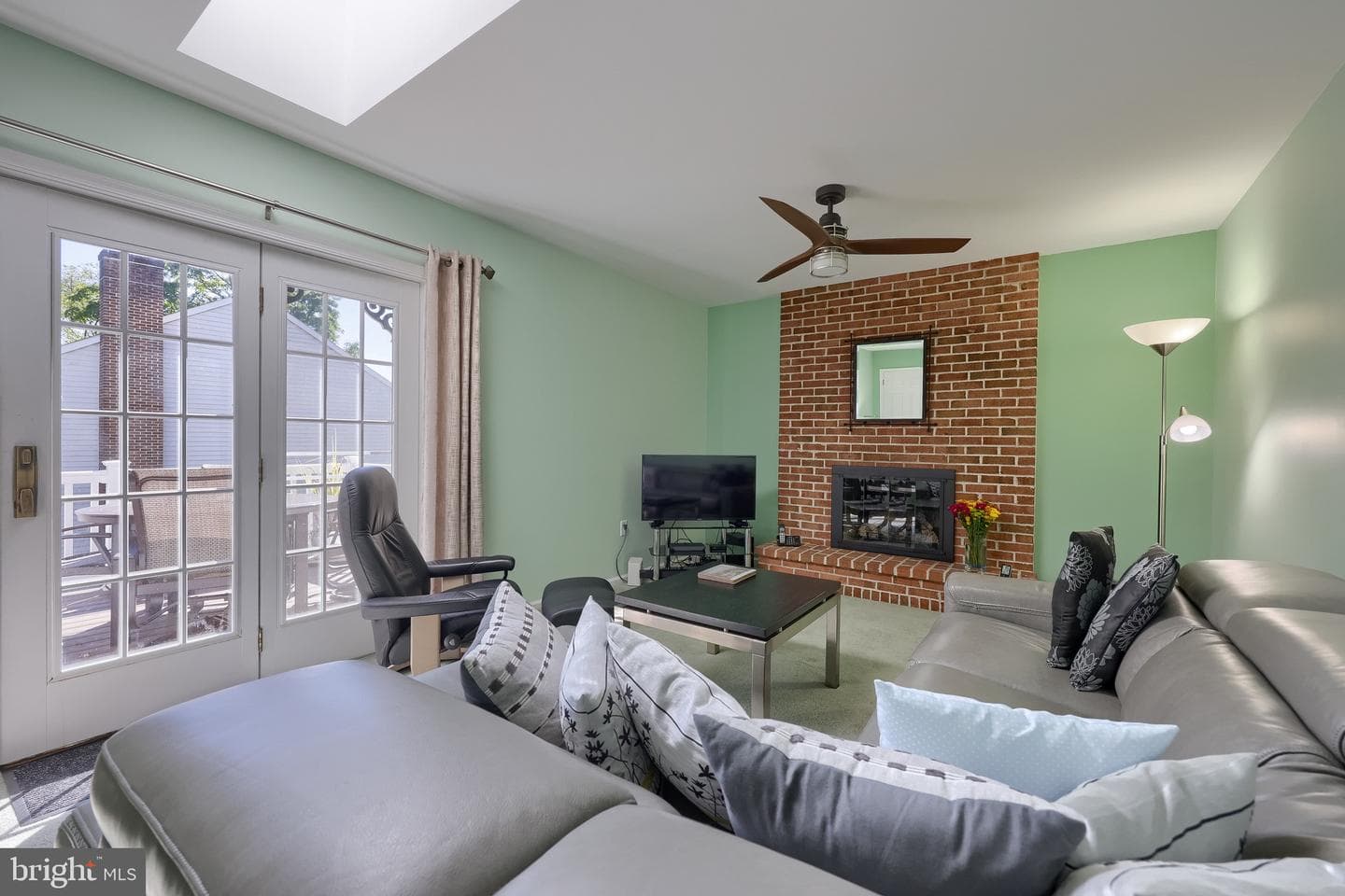 189 Ridings Way photo 11