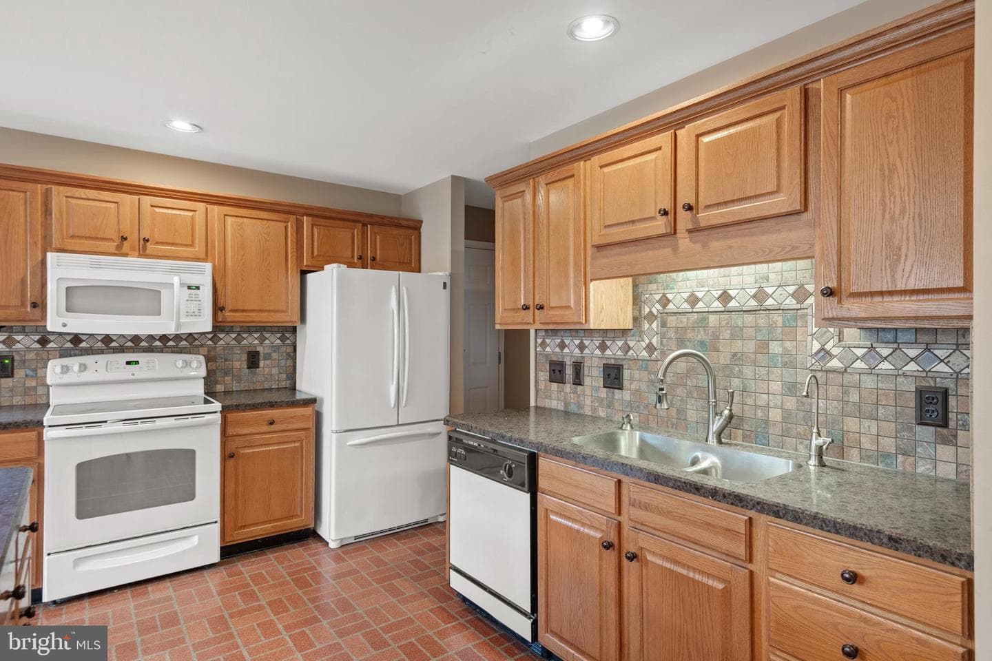127 River Bend Park photo 10